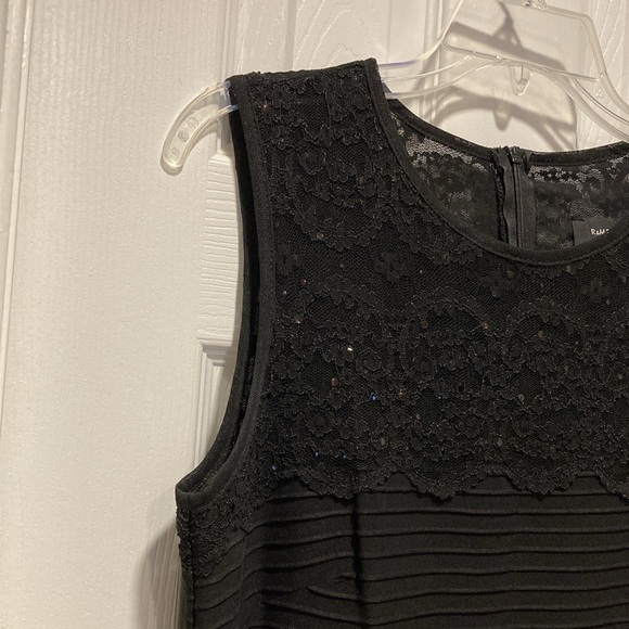 NWOT - R&M Richards New York Black Lace Sleeveless Sequinned Dress - Sz 12 - Picture 7 of 12